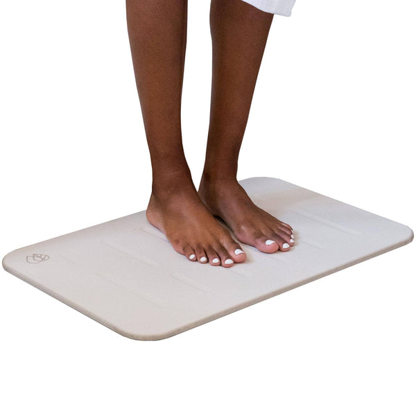 Dorai Home Bath Stone ÿ Luxury Diatomite Stone Bath Mat ÿ Instantly Removes Water ÿ Non-Slip Surface ÿ Modern and Stylish Design ÿ Rain Sandstone